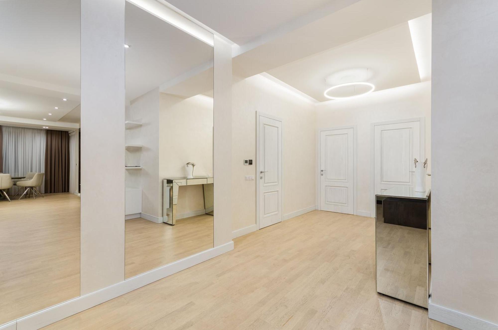 צ'יסינאו Luxury Apartment Close To The City Centre מראה חיצוני תמונה